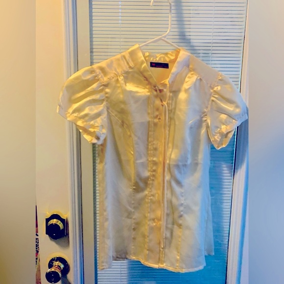Silky short sleeve top - Picture 1 of 2